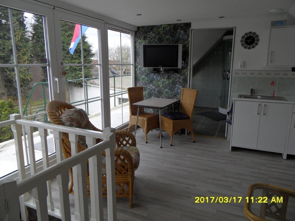 Bed and Breakfast De Duiventil Zegge Экстерьер фото